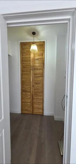 Apartament cu 2 camere decomandat în 13 Septembrie