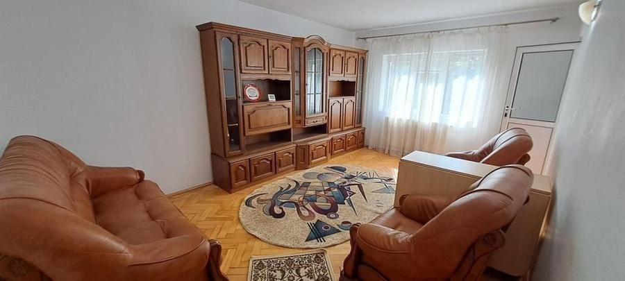 NICOLINA - Apartament 3 camere de inchiriat - 2