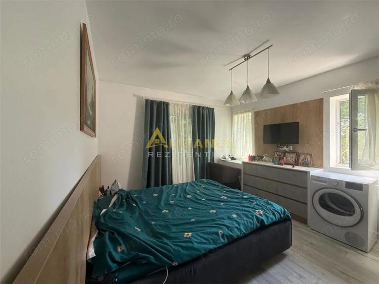Casă cu 4 camere cu Teren 578 Mp în Central