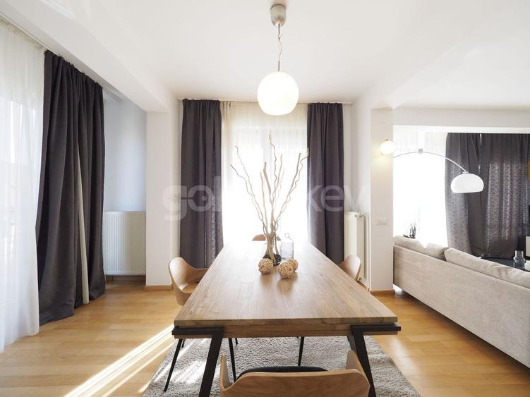Apartament cu 4 camere decomandat, mobilat în Floreasca