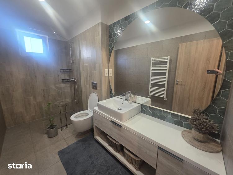 Apartament cu 3 camere în Astra