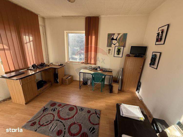 Casă cu 4 camere în Valea Muscelului