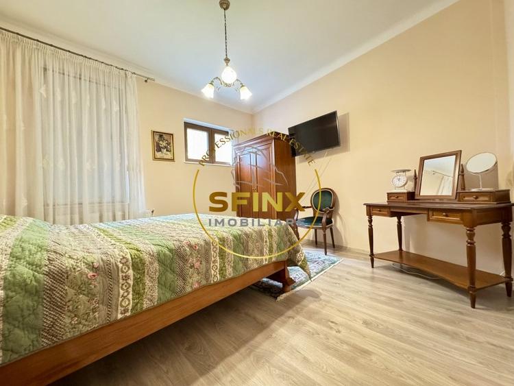 Apartament cu 3 camere decomandat, mobilat în P-ța Romană