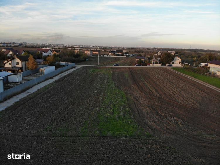 Teren de 592 mp, în Central