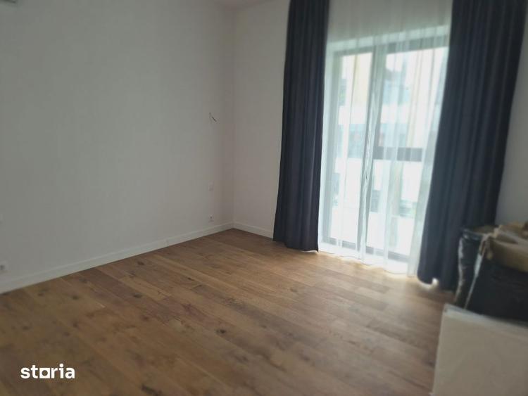 Apartament cu 3 camere semidecomandat, mobilat în 13 Septembrie