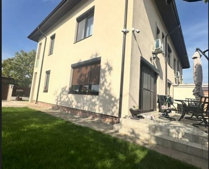 Casă cu 4 camere cu Canalizare în Chiajna