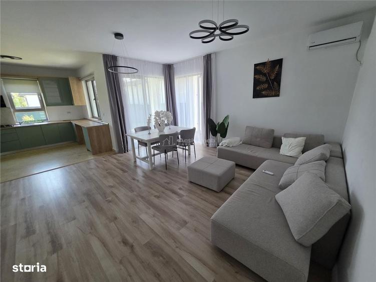 Casă cu 4 camere în Tamași