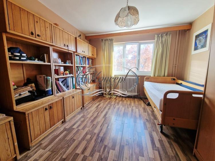 Apartament cu 3 camere decomandat, mobilat în Mănăștur
