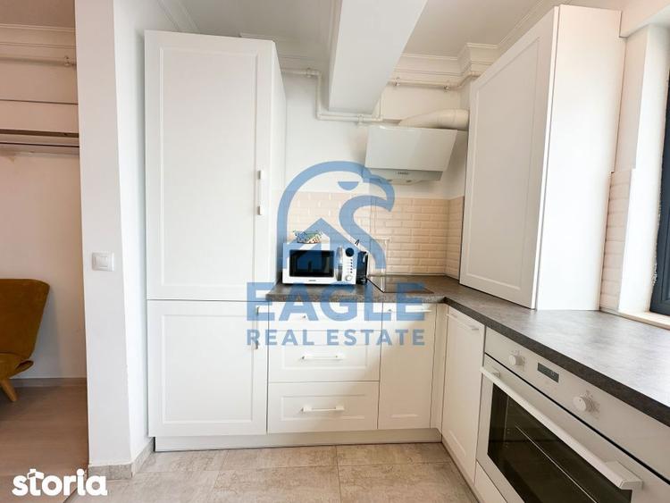 Apartament cu 2 camere, mobilat în Central