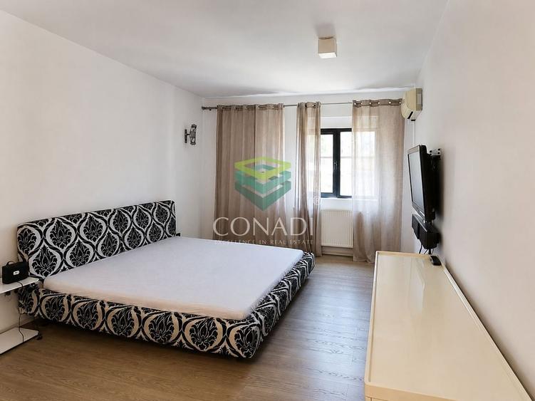 Apartament cu 3 camere decomandat, mobilat în Dacia