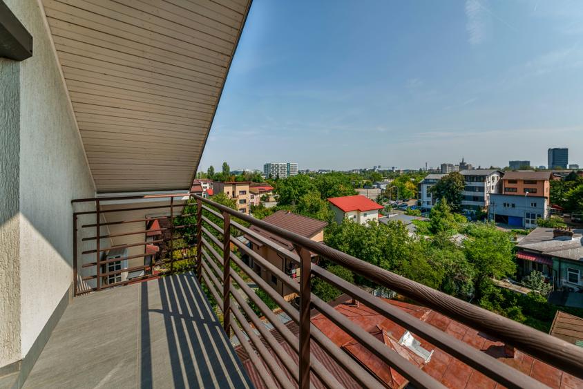 Apartament cu 5 camere decomandat, mobilat în Bucureștii Noi