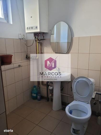 Spațiu comercial, de 40 mp, în Central