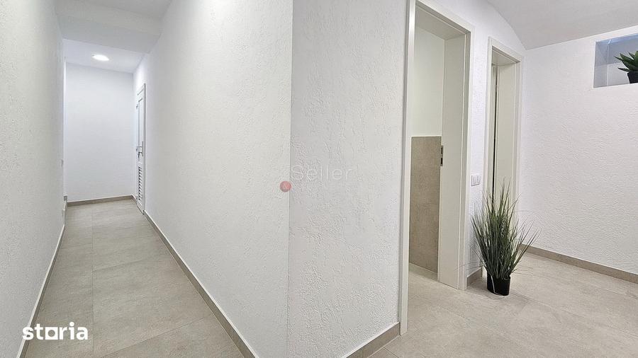 Spațiu comercial, de 250 mp, în Centrul Civic