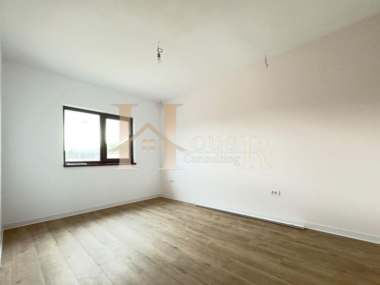 Duplex cu 3 camere cu Canalizare în Moșnița Nouă