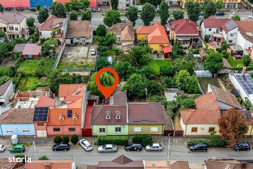 Casă cu 4 camere cu Teren 421 Mp în Funcționarilor