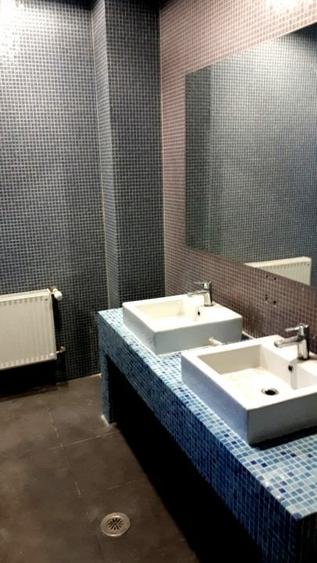 Birou, de 1,907 mp, în Armeneasca