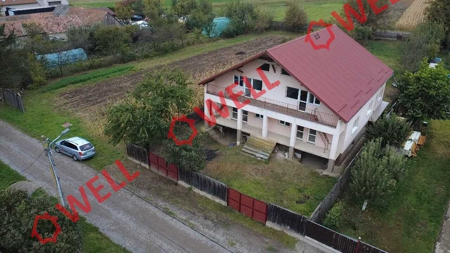 Duplex cu 20 camere cu Teren 1173 Mp în Ilieni