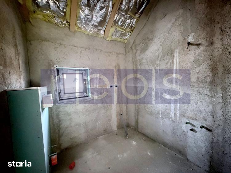 Casă cu 5 camere cu Teren 500 Mp în Central