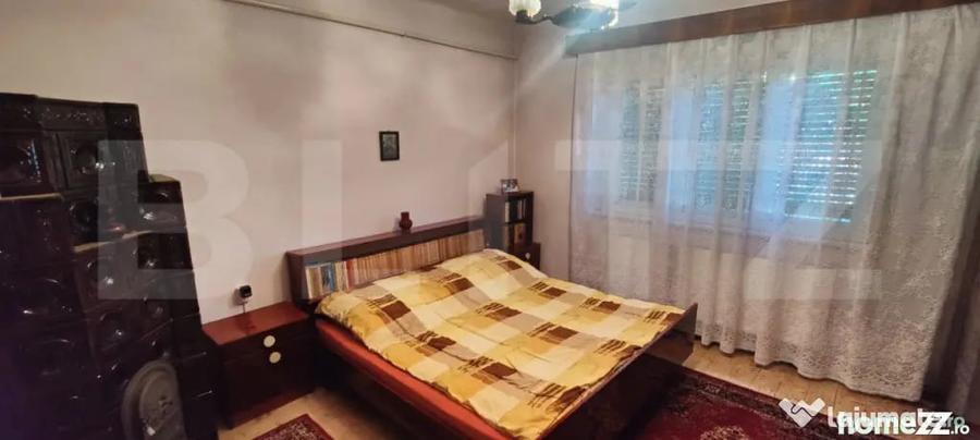 Casă cu 5 camere cu Teren 818 Mp în Central