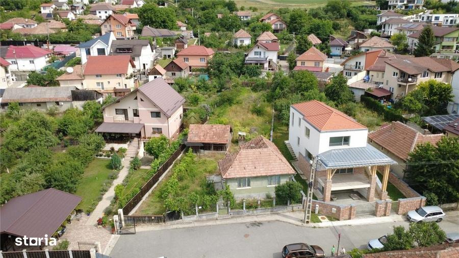 Casă cu 2 camere în Dâmbul Rotund