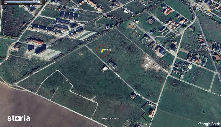 Teren de 1502 mp, în Central