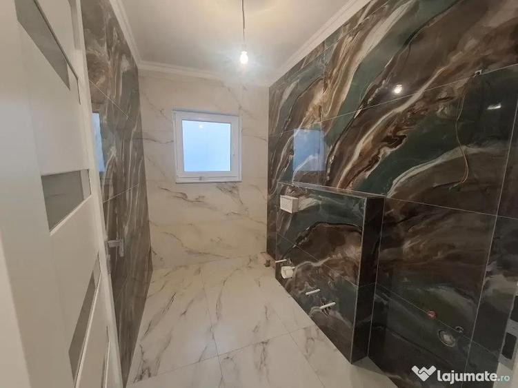 Casă cu 5 camere cu Teren 40 Mp în Gai
