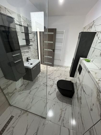 Casă cu 4 camere cu Teren 400 Mp în Geamăna