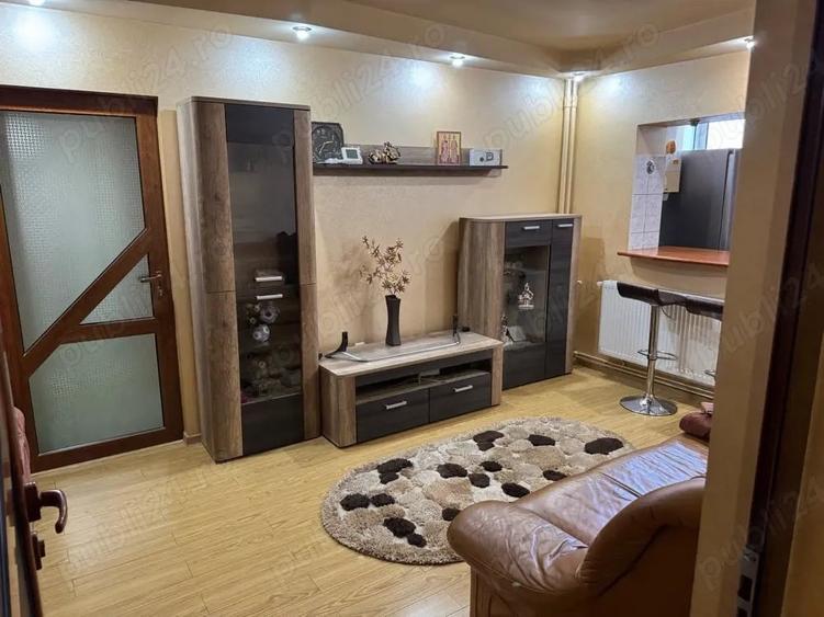 Apartament cu 2 camere semidecomandat în Vest