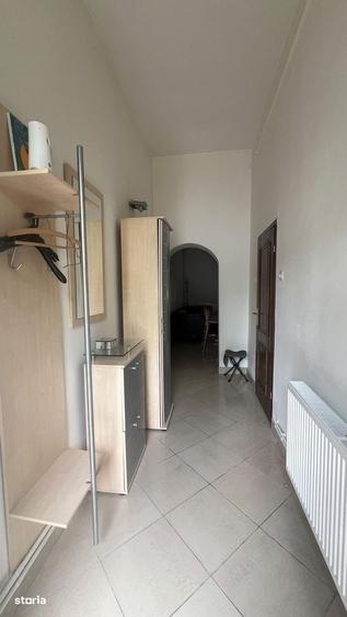 Apartament cu 4 camere în Ultracentral