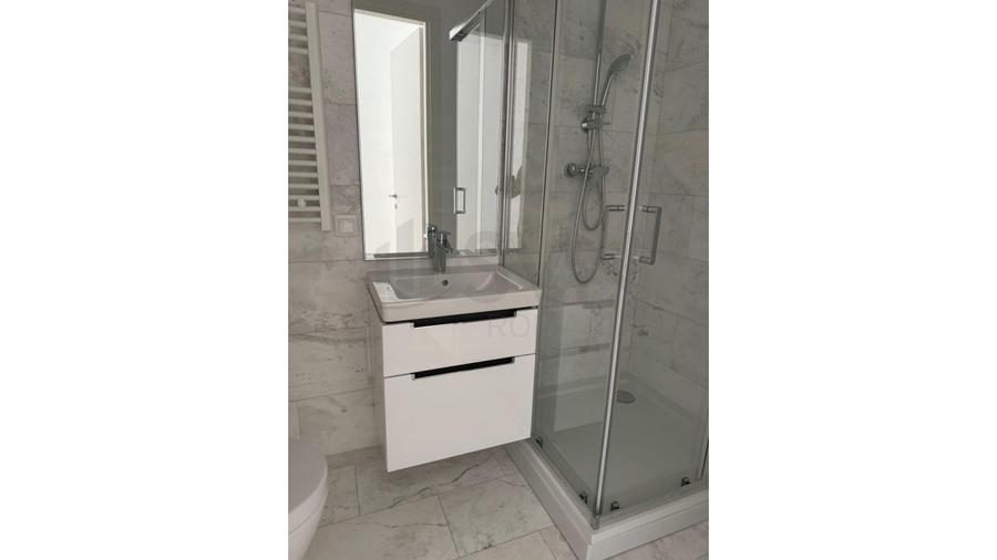 Apartament cu 4 camere decomandat, mobilat în Domenii