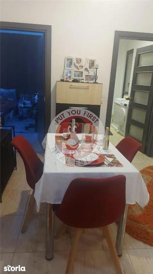 Apartament cu 3 camere decomandat în Chiajna