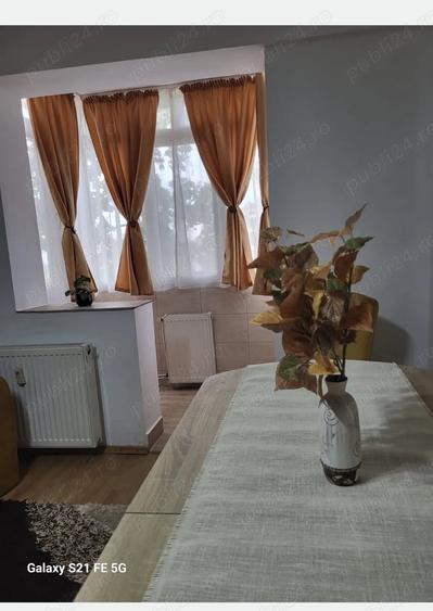Apartament cu 2 camere decomandat în Rogerius