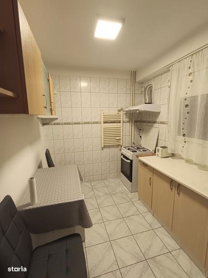 Apartament cu 2 camere decomandat, mobilat în Giurgiului