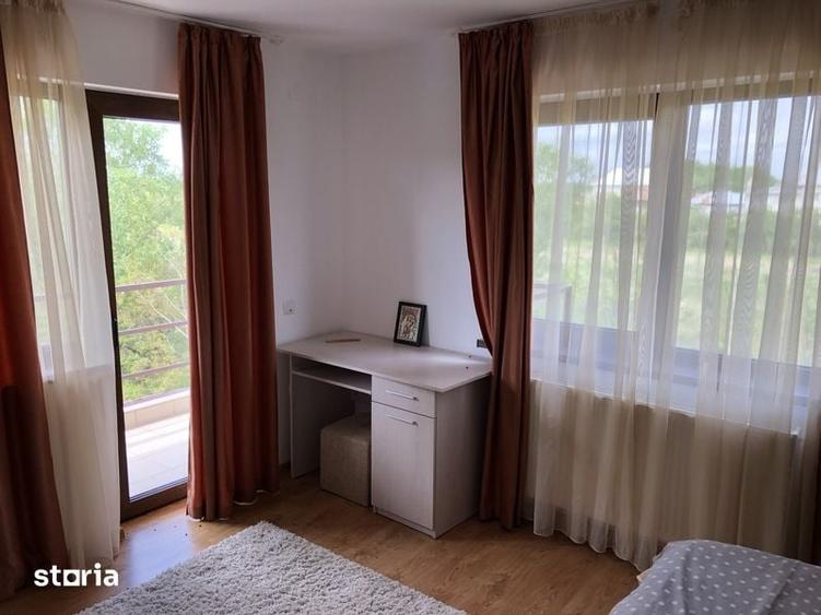Casă cu 4 camere cu Teren 150 Mp în Moșoaia