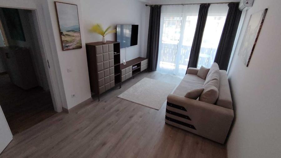 Apartament cu 2 camere decomandat în Central