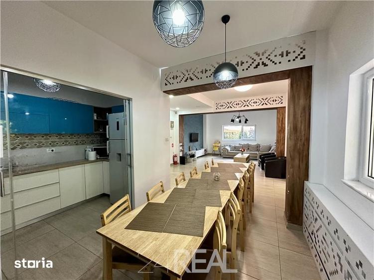 Spațiu comercial, de 896 mp, în Nord