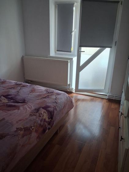 Apartament cu 3 camere semidecomandat în Zemeș