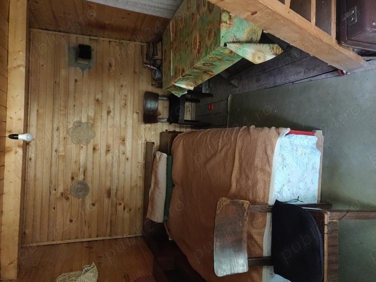 Casă cu 2 camere în Câmpu Cetății