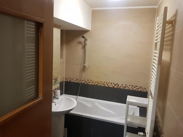 Apartament cu 2 camere semidecomandat în Alba Iulia