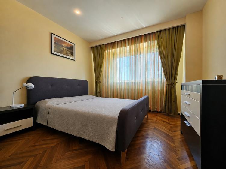 Apartament cu 2 camere decomandat, mobilat în Faleza Nord