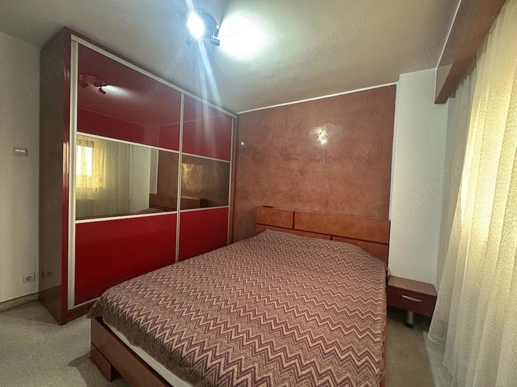 Apartament cu 2 camere decomandat în Republicii