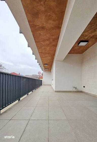 Apartament cu 3 camere în Brașovul Vechi