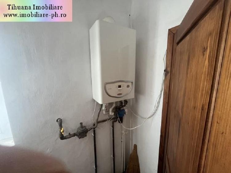 Casă individuală cu 4 camere cu Canalizare în Bereasca