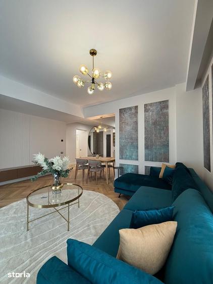 Apartament cu 4 camere în Central