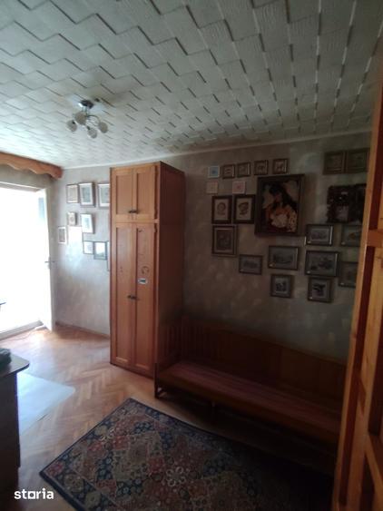 Apartament cu 3 camere în Grădiște