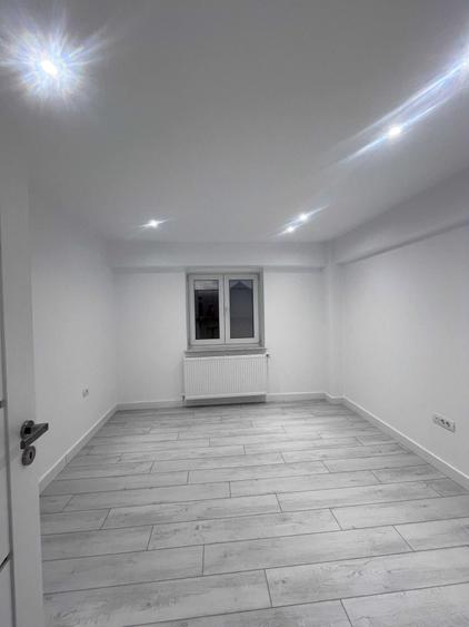 Apartament cu 4 camere în Central