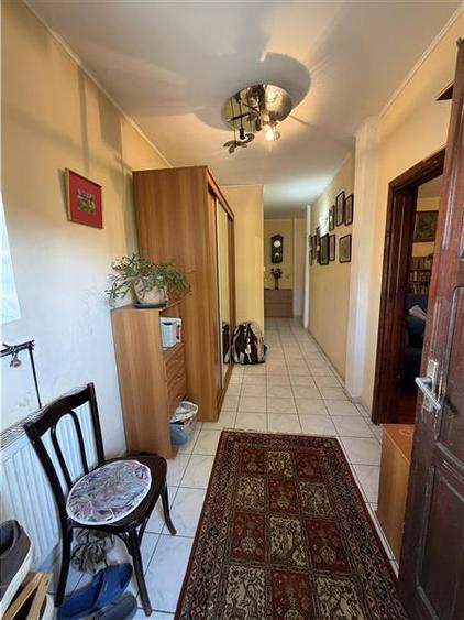 Casă cu 5 camere cu Teren 189 Mp în Bucureștii Noi