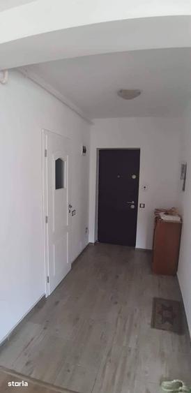 Apartament cu 4 camere în Apahida