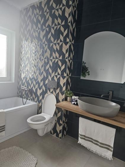 Duplex cu 5 camere cu Canalizare în Moșnița Nouă