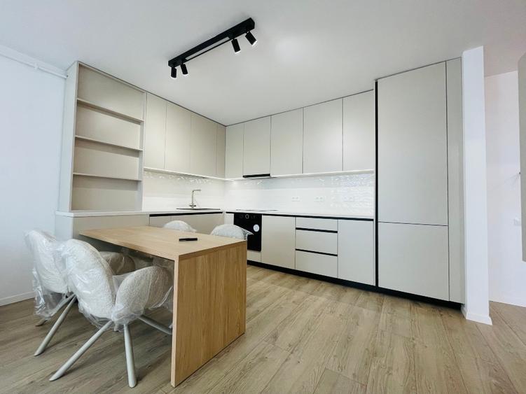 Apartament cu 2 camere semidecomandat în Florești